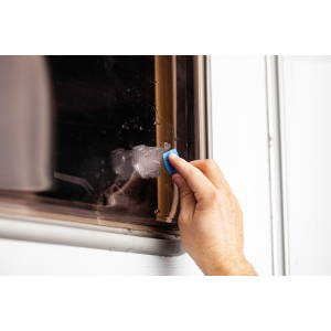 Quixx-Xerapol, rimuovi graffi per superfici in acrilico