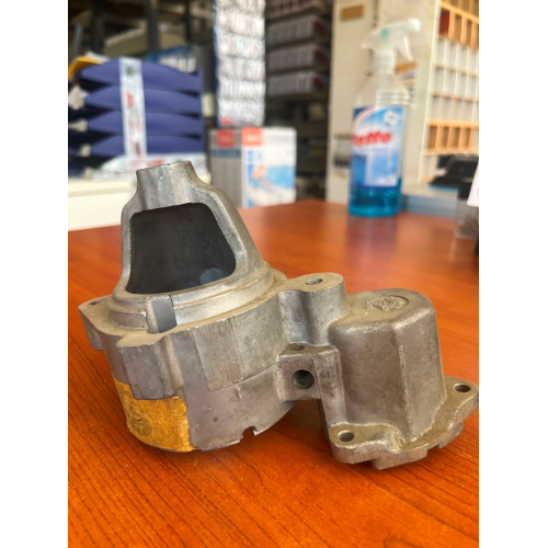 SUPPORTO LATO PIGNONE FIAT 238A - B - B1 - BUS 238 AMBULANZA EFEL 06165